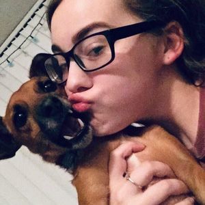 Meet your Posher, Stephanie